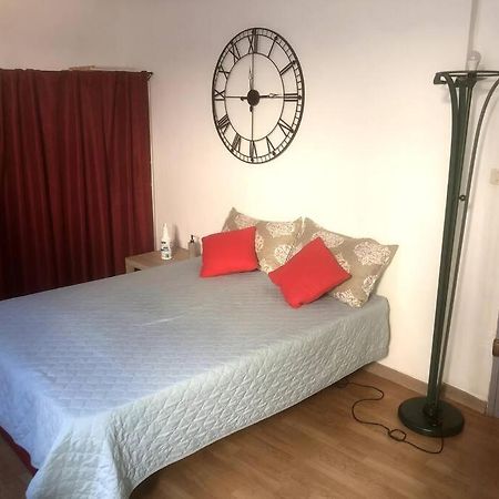Apartament Jolie Studio Dans Le Centre Historique De Narbona Zewnętrze zdjęcie
