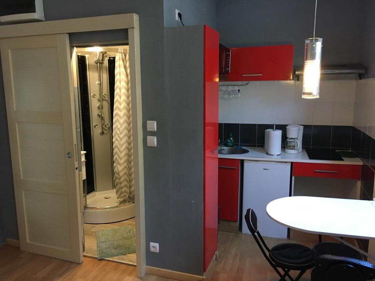 Apartament Jolie Studio Dans Le Centre Historique De Narbona Zewnętrze zdjęcie